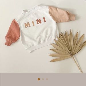 Roe + Cru “mini” pullover crewneck size 3 months